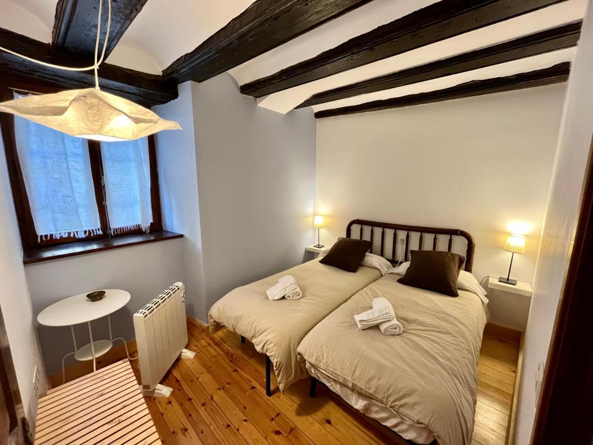 A04 - Apartamento Foc - Casa Mingot - Villmor Anciles Ngoại thất bức ảnh